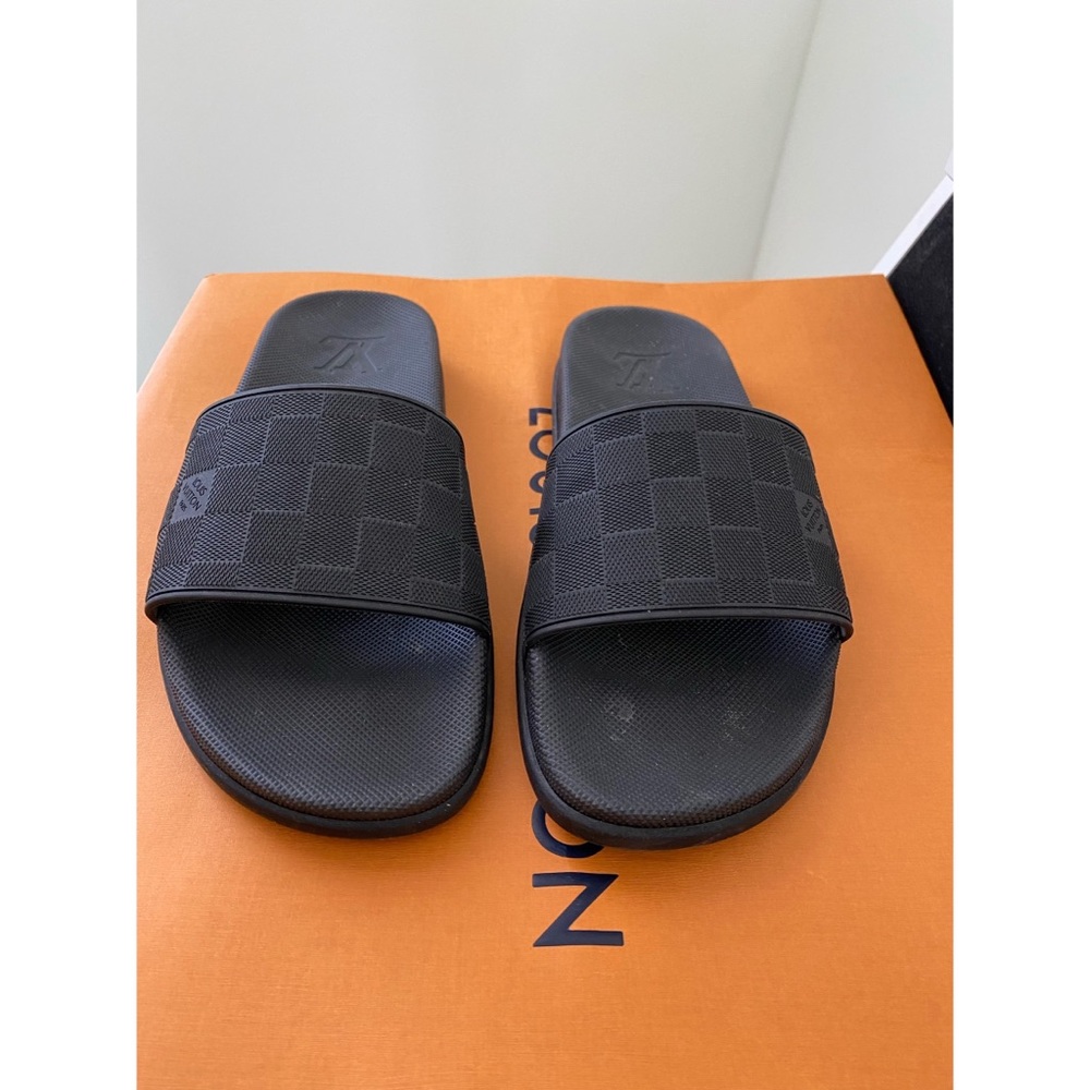 Louis Vuitton Slides - Flip Flops